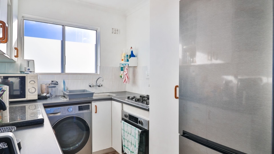 To Let 3 Bedroom Property for Rent in Hermanus Beach Club Western Cape